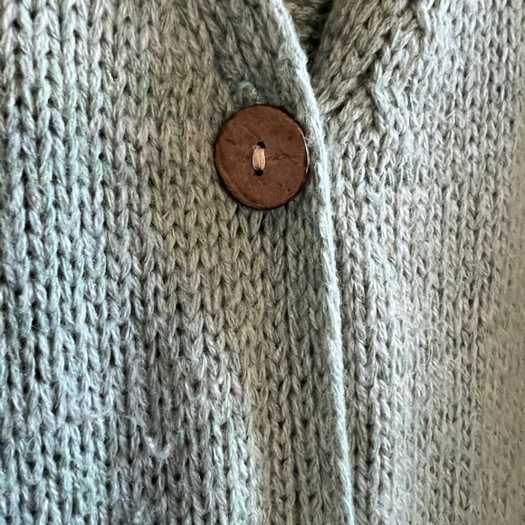 3 button Long Sleeve Sweater - Picture 6 of 10